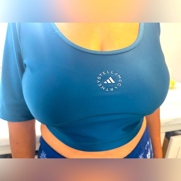 Adidas stella Mcartney multi sport crop top NWT! Size large - Picture 1 of 10